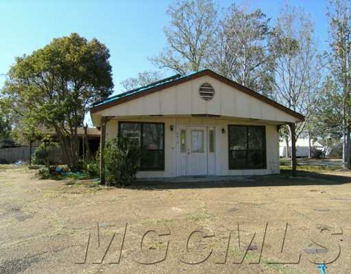 3913 Dantzler Street Moss Point, MS 39563 - Photo 1 of 1 Primary Photo