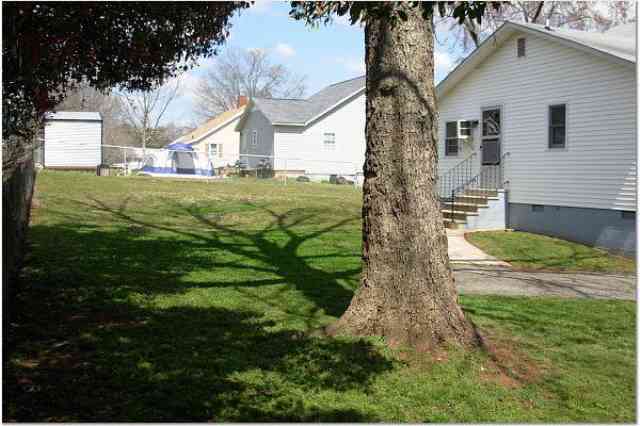 124 Hampton Street Pelzer, SC 29669 - Photo 6 of 6