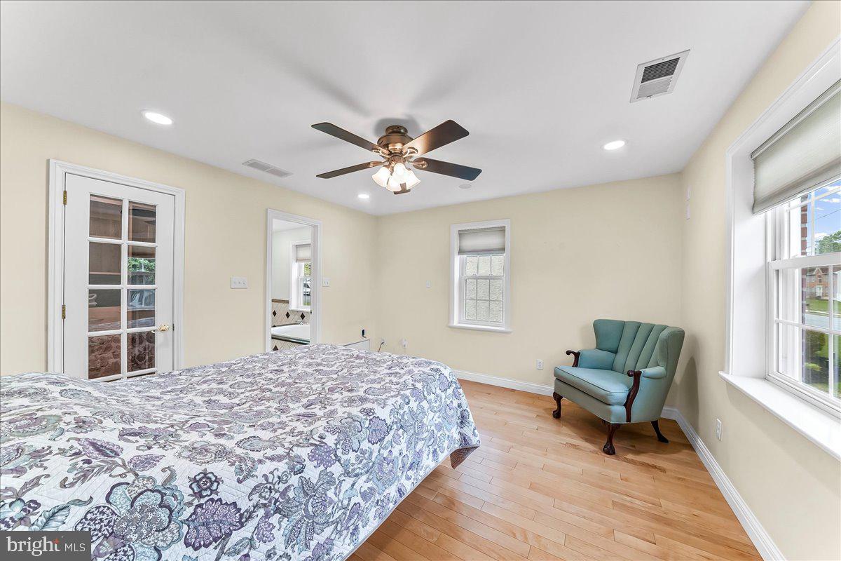 4110 Naamans Creek Road Upper Chichester, PA 19061 - Photo 15 of 39