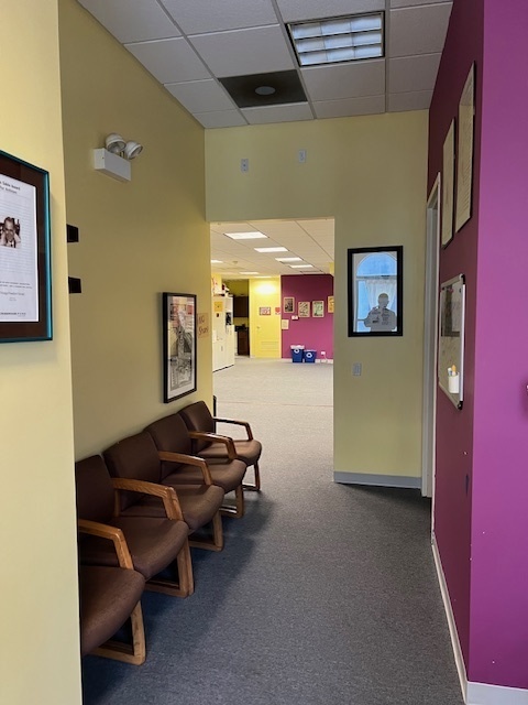 719 South State Street Chicago, IL 60605 - Photo 6 of 34 a living room with furniture