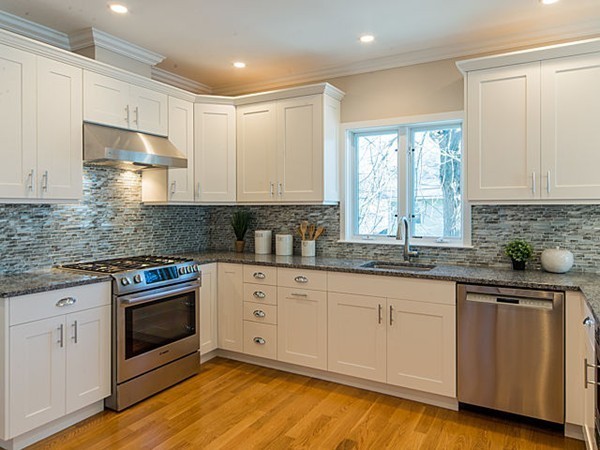 24 Ricker Road, Unit 1 Newton, MA 02458 - Photo 8 of 12 Gallery Image 8