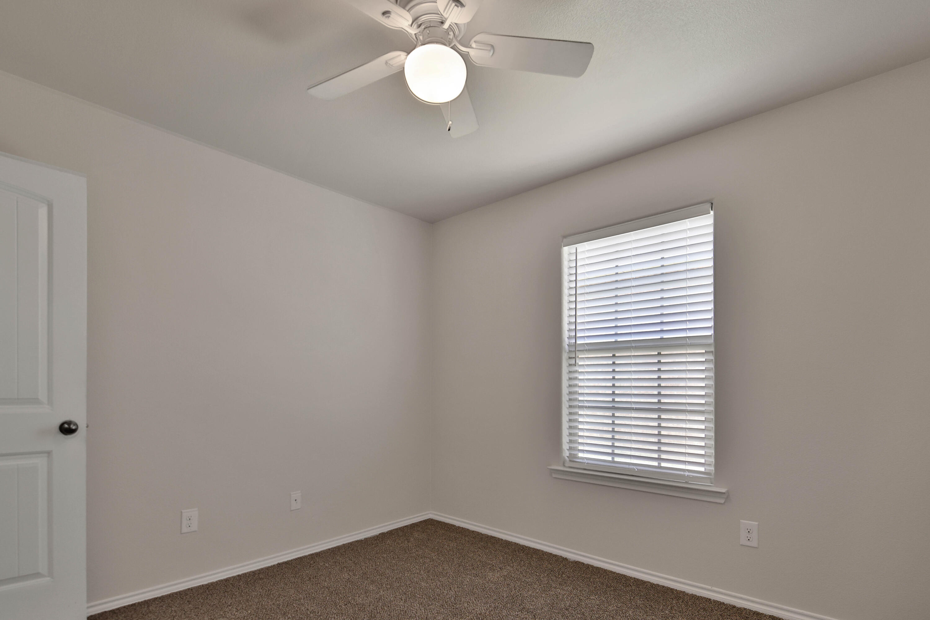 6923 96th Street Lubbock, TX 79424 - Photo 35 of 38 IMG_9518