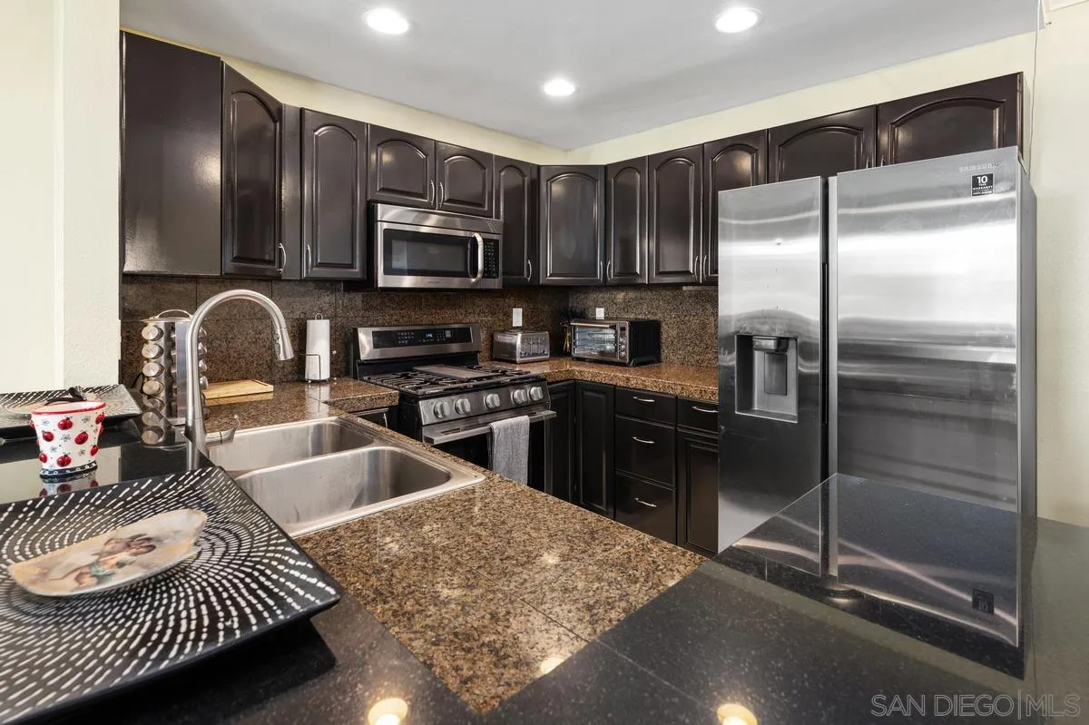 4049 Carmel View Road, Unit 75 San Diego, CA 92130 - Photo 1 of 5