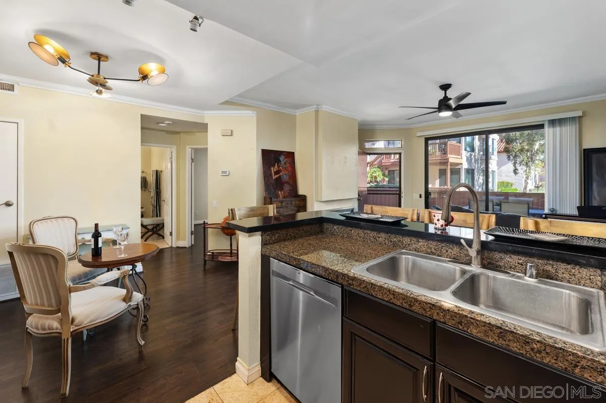 4049 Carmel View Road, Unit 75 San Diego, CA 92130 - Photo 2 of 5