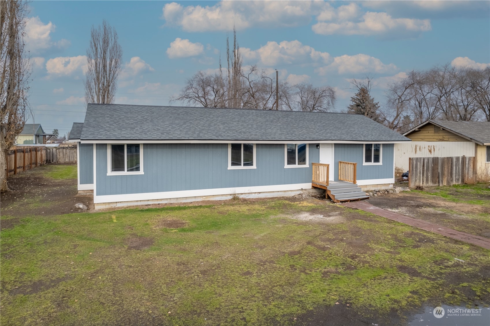 9826 Northeast Apple Road Moses Lake, WA 98837 - Photo 23 of 30 Gallery Image 23