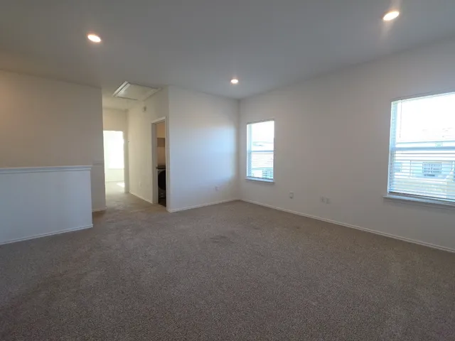 $1,895 | 18612 Cremello Dr Manor, Unit A, Manor, TX 78653