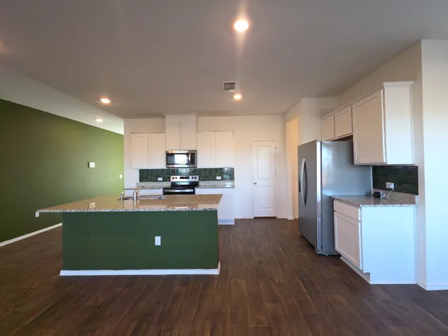 $1,895 | 18612 Cremello Dr Manor, Unit A, Manor, TX 78653