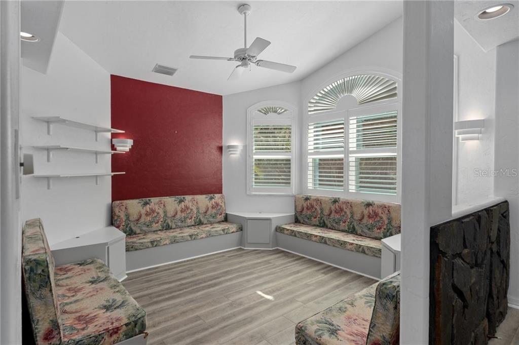 35 Captains Cove Road Inglis, FL 34449 - Photo 10 of 70 Gallery Image 10