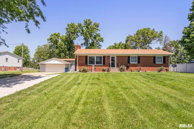 $264,000 | 5713 120th Avenue West, Milan, IL 61264