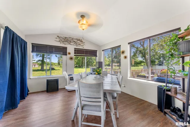 $264,000 | 5713 120th Avenue West, Milan, IL 61264