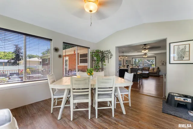 $264,000 | 5713 120th Avenue West, Milan, IL 61264