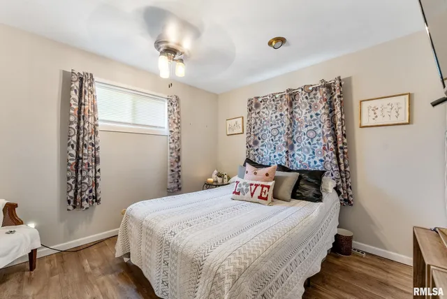 $264,000 | 5713 120th Avenue West, Milan, IL 61264