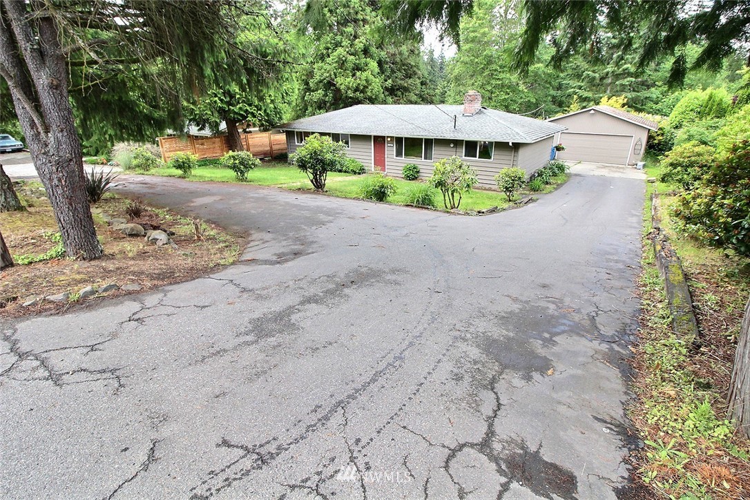 13201 Patriot Way Renton, WA 98059 - Photo 1 of 21 Gallery Image 1