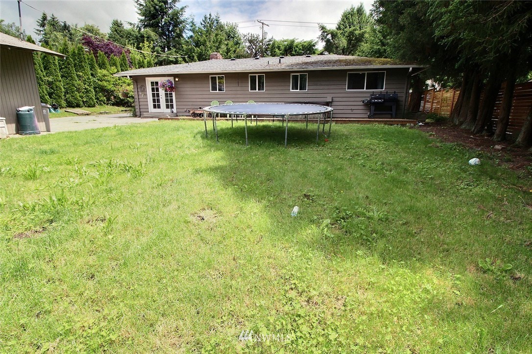 13201 Patriot Way Renton, WA 98059 - Photo 20 of 21 Gallery Image 20