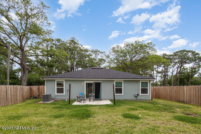 2526 Tebassa Road Jacksonville, FL 32216 - Photo 25 of 27 025_img_9692-edit