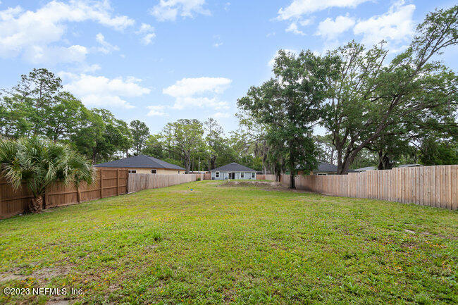 2526 Tebassa Road Jacksonville, FL 32216 - Photo 26 of 27 026_img_9697-edit