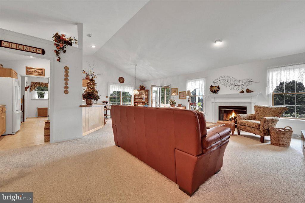 2222 Kilmer Road Manheim, PA 17545 - Photo 4 of 27