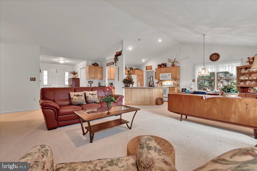 2222 Kilmer Road Manheim, PA 17545 - Photo 5 of 27