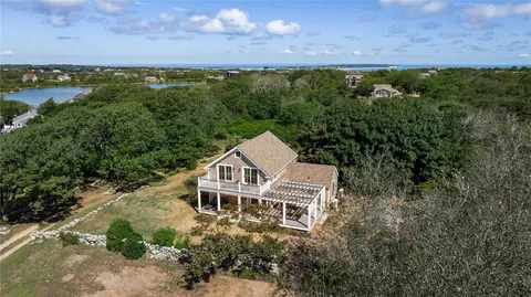 $3,695,000 | 804 Mohegan Trail, Block Island, RI 02807