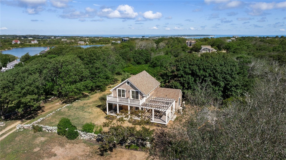 804 Mohegan Trail Block Island, RI 02807 - Photo 1 of 49