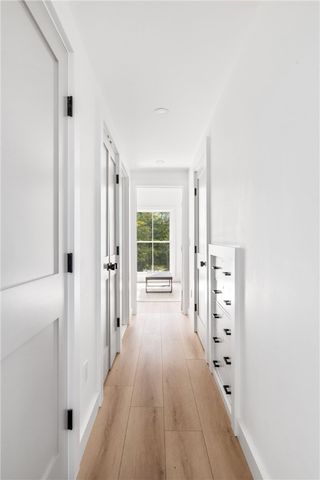 $3,895,000 | 804 Mohegan Trail, Block Island, RI 02807