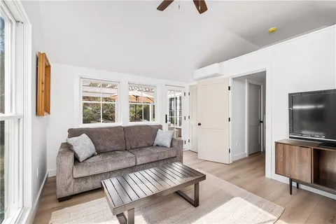 $3,895,000 | 804 Mohegan Trail, Block Island, RI 02807