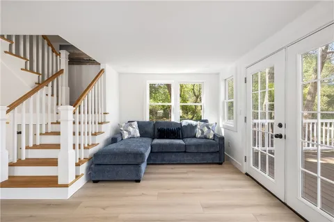 $3,895,000 | 804 Mohegan Trail, Block Island, RI 02807