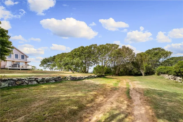 $3,895,000 | 804 Mohegan Trail, Block Island, RI 02807