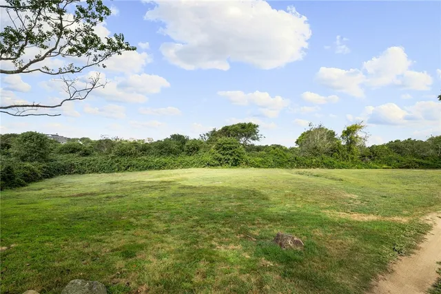 $3,895,000 | 804 Mohegan Trail, Block Island, RI 02807