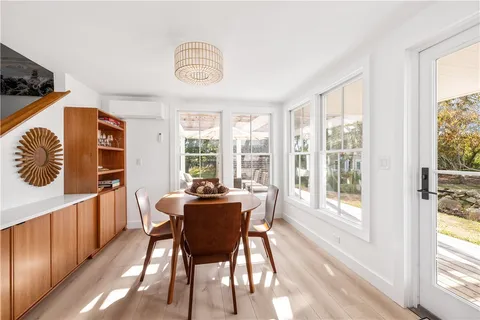 $3,895,000 | 804 Mohegan Trail, Block Island, RI 02807