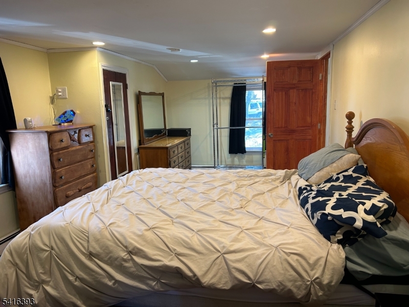 3 Crystal Springs Road Hamburg, NJ 07419 - Photo 20 of 25