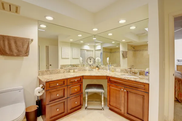 $5,500 | 19550 Sawgrass Drive, Unit 2102, Boca Raton, FL 33434