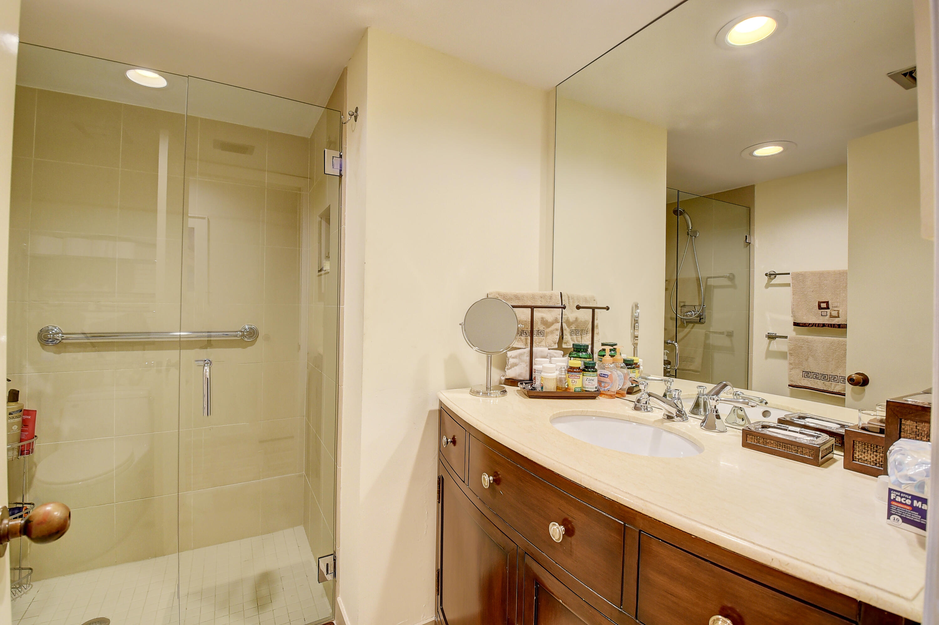 19550 Sawgrass Drive, Unit 2102 Boca Raton, FL 33434 - Photo 20 of 76 3 (21)