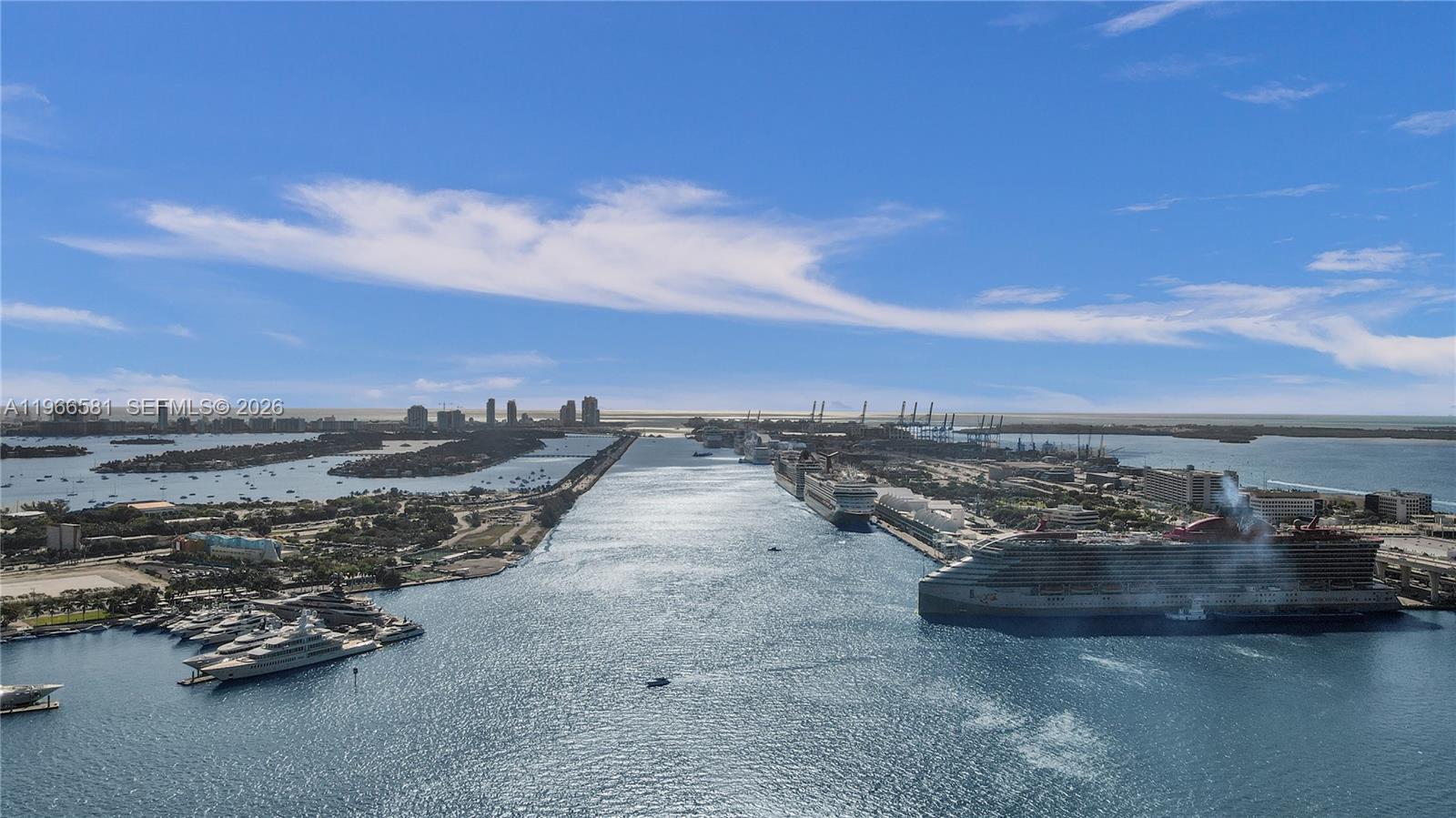 900 Biscayne Boulevard, Unit 2907 Miami, FL 33132 - Photo 12 of 54