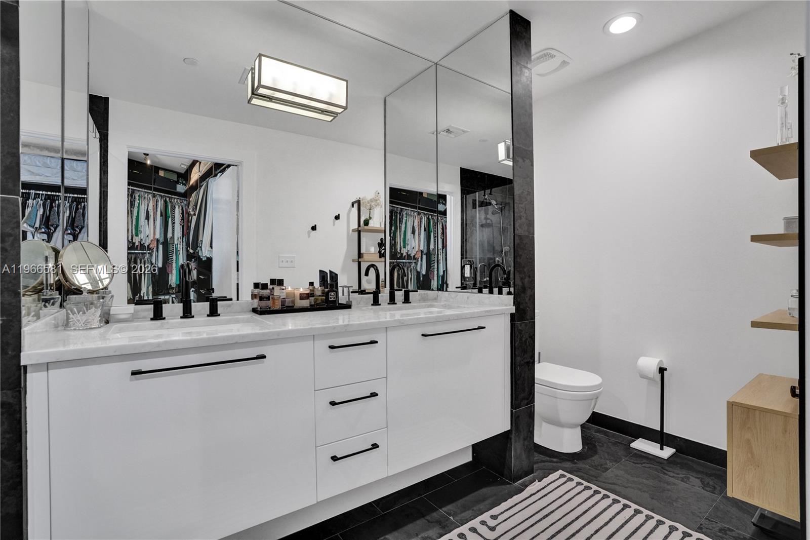 900 Biscayne Boulevard, Unit 2907 Miami, FL 33132 - Photo 22 of 54