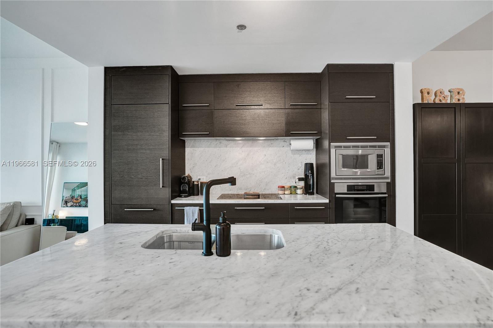 900 Biscayne Boulevard, Unit 2907 Miami, FL 33132 - Photo 30 of 54