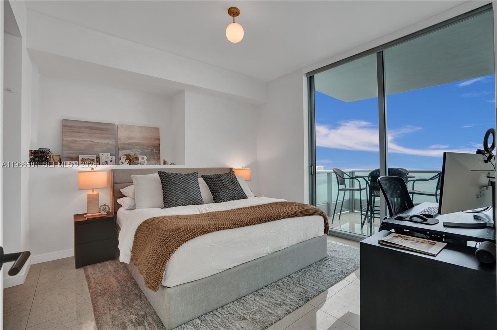 900 Biscayne Boulevard, Unit 2907 Miami, FL 33132 - Photo 3 of 54