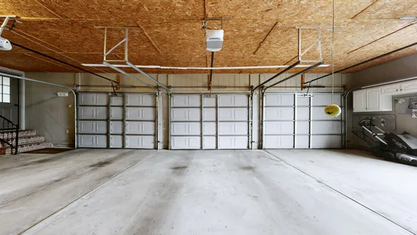 a view of a garage