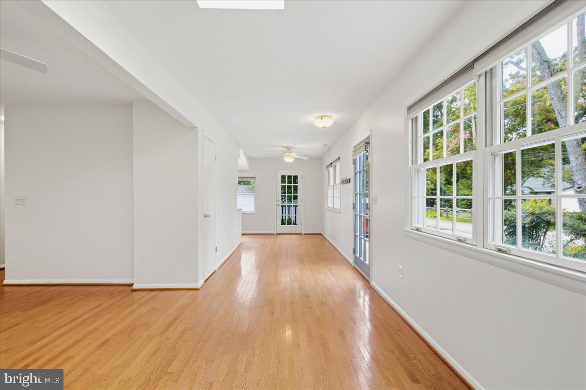 4911 Magnolia Ridge Road Shady Side, MD 20764 - Photo 14 of 41 Living Room to Kitchen