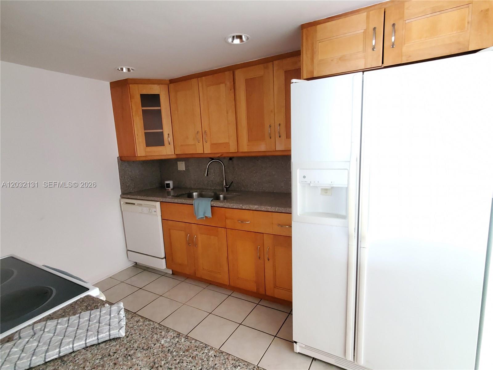9780 Southwest 92nd Terrace Miami, FL 33176 - Photo 14 of 48
