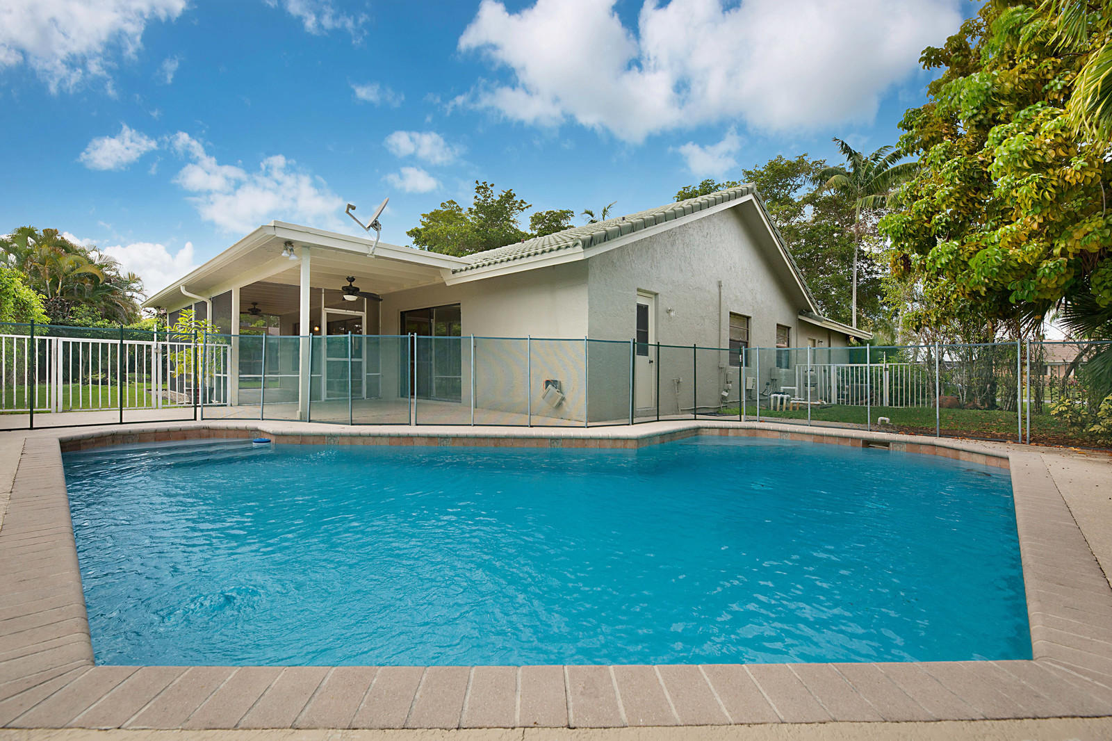 21299 Purple Sage Lane Boca Raton, FL 33428 - Photo 21 of 38 Pool
