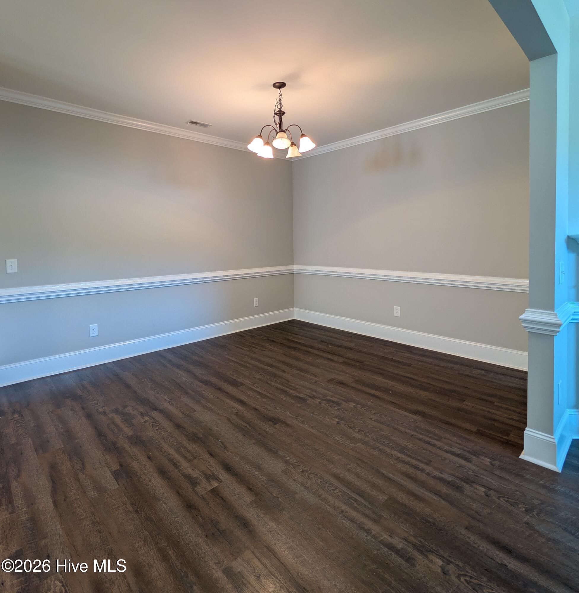 3709 Nantucket Road, Unit A Greenville, NC 27834 - Photo 7 of 20 Dining