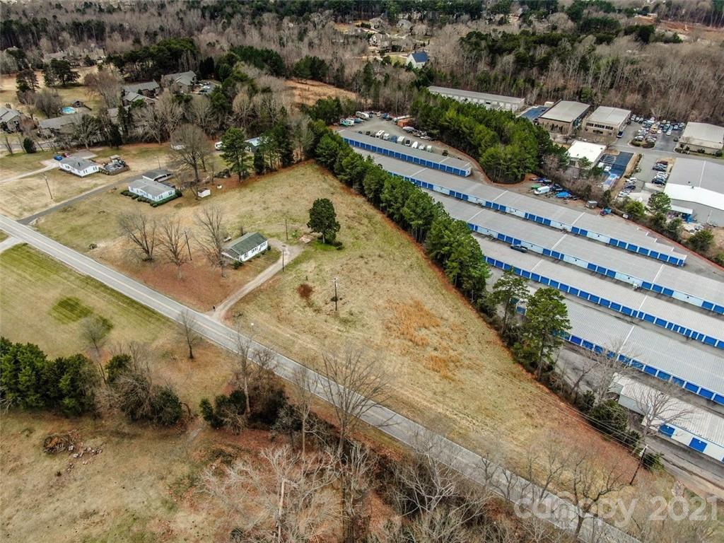 164 Stutts Road Mooresville, NC 28117 - Photo 4 of 27