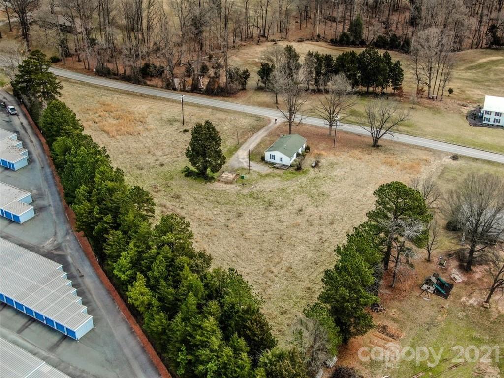 164 Stutts Road Mooresville, NC 28117 - Photo 8 of 27