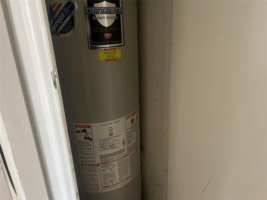 1721 Jocyle Street Arlington, TX 76010 - Photo 25 of 30 a close view of water heater room