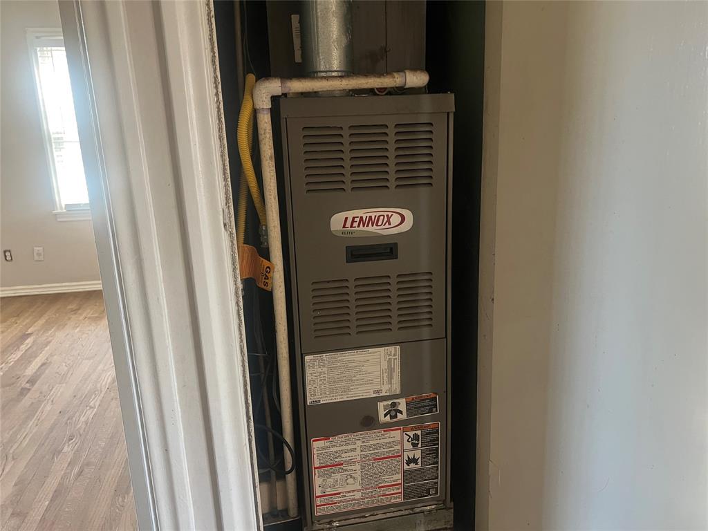 1721 Jocyle Street Arlington, TX 76010 - Photo 26 of 30 a view of washer and dryer