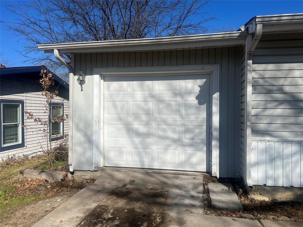 1721 Jocyle Street Arlington, TX 76010 - Photo 4 of 30