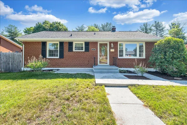 $273,950 | 3813 Fleming Avenue Northeast, Roanoke, VA 24012