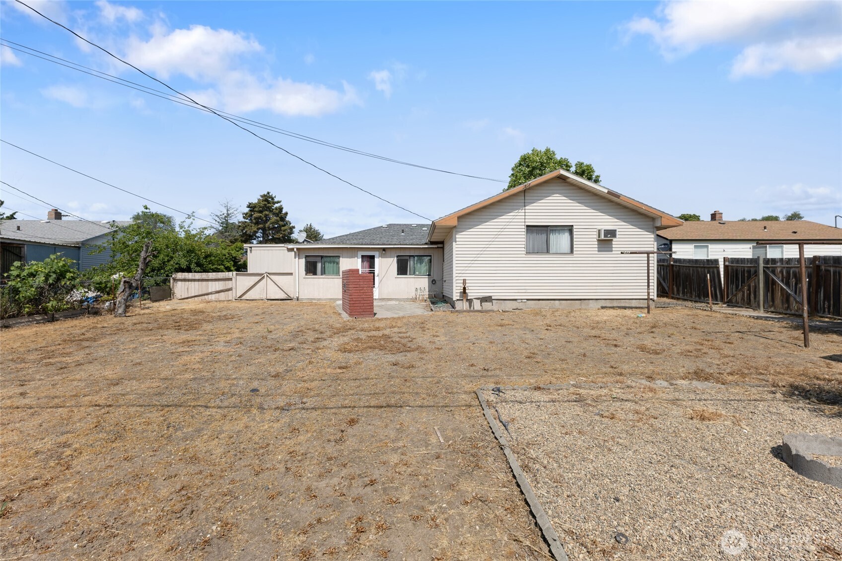 515 North Clark Road Moses Lake, WA 98837 - Photo 8 of 40 Gallery Image 8