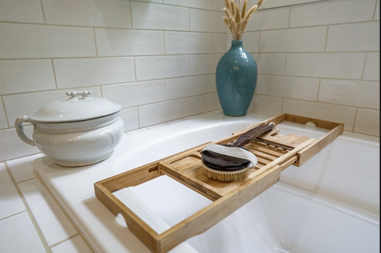 5560 Pinewood Road Franklin, TN 37064 - Photo 19 of 43 a bathroom with a sink and a mirror
